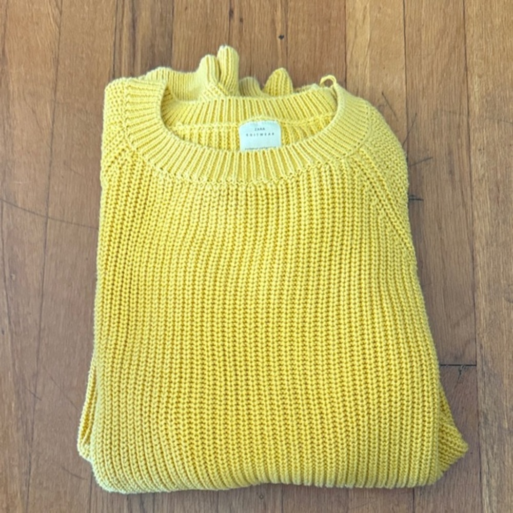ZARA Girls Yellow Oversized Knit Sweater | 13–14 Yrs | Scalloped Hem | Cozy